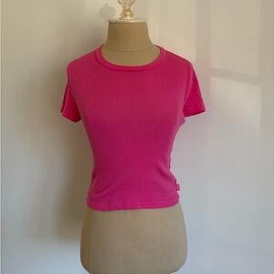 Tna by Aritzia Cropped T-Shirt Pink Ribbed Pullover S